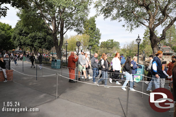 An extended queue set up for Pirates and they were working to fill it.