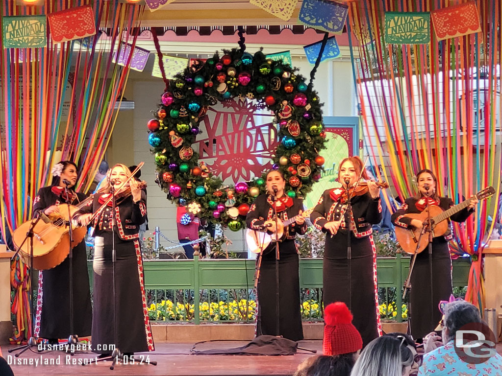 Mariachi Divas at the Paradise Garden Bandstand