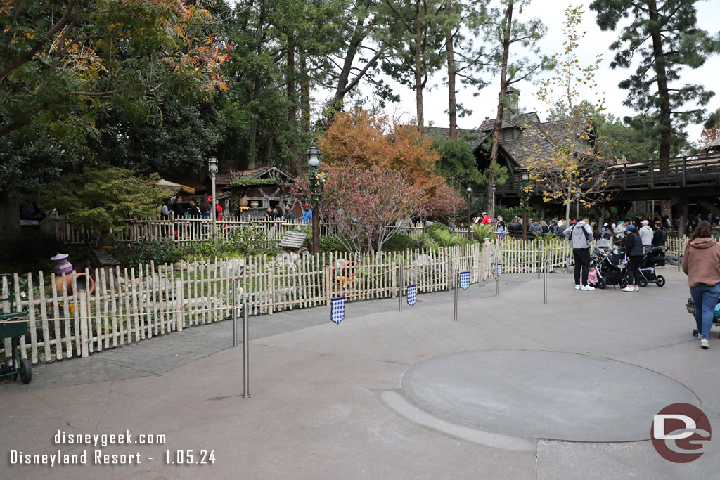 An extended queue is set up for Winnie the Pooh today but not in use at the moment.