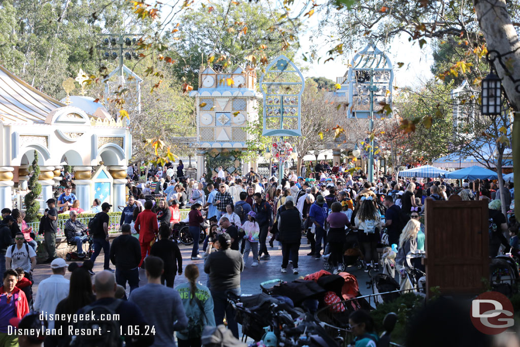 1:51pm - About to enter the crowd to find a spot for the 2pm parade