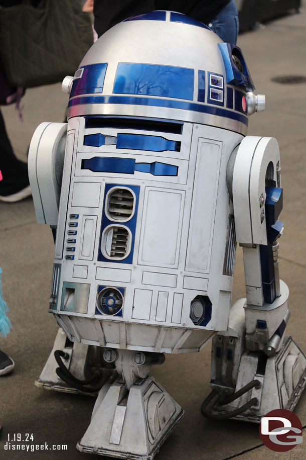 R2-D2 was out greeting guests