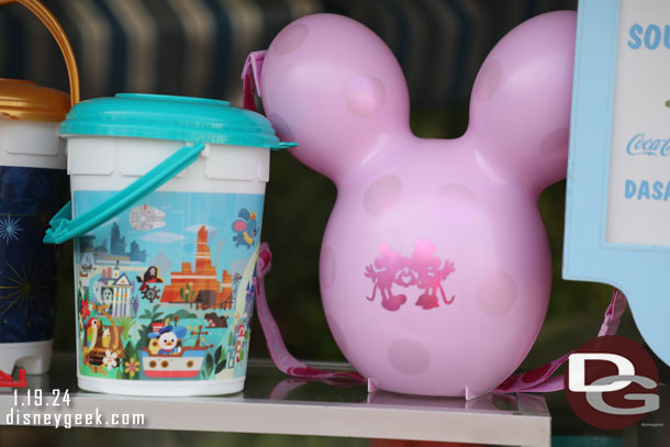 A closer look at the Valentine's Day and Magic Key buckets