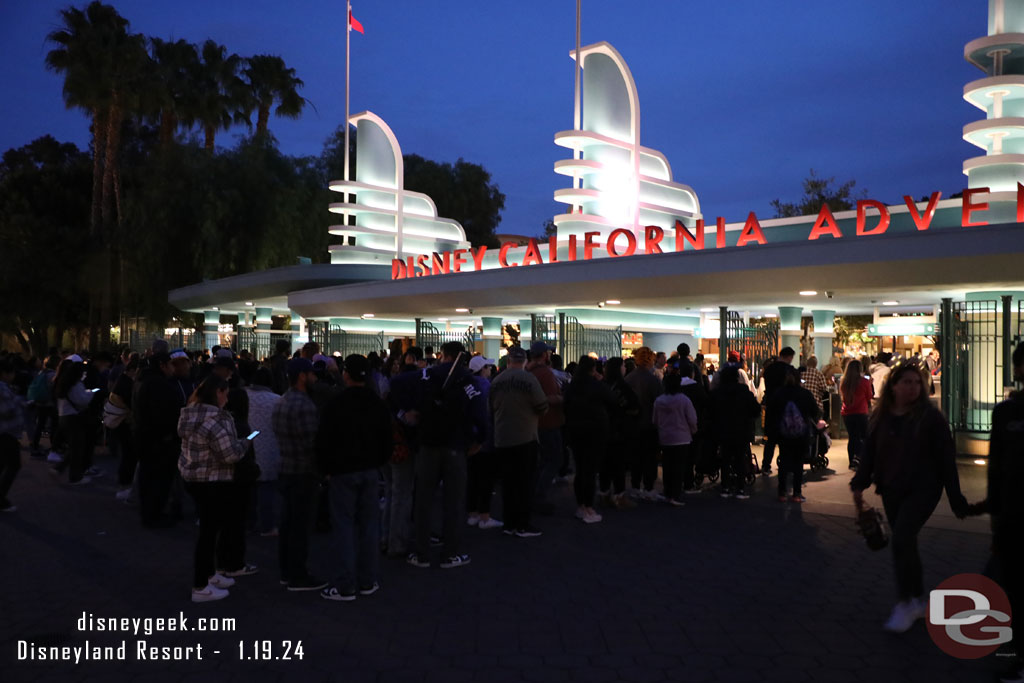 5:36pm - The queue to get into Disney California Adventure. Across the way Disneyland had only a few guests per line.