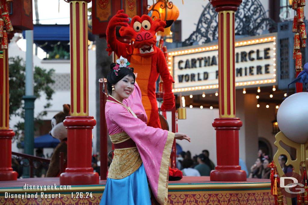 Mulan and Mushu in Mulan