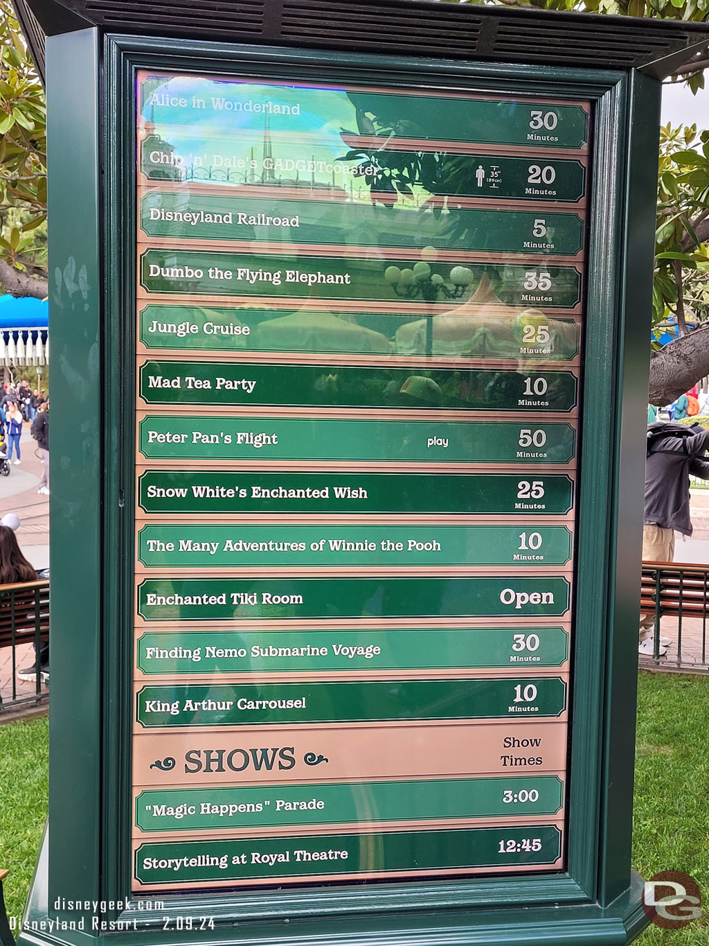 Disneyland wait times at 12:38pm