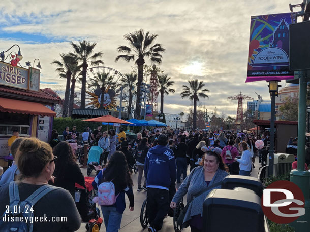 A lot of guests moving around the performance corridor