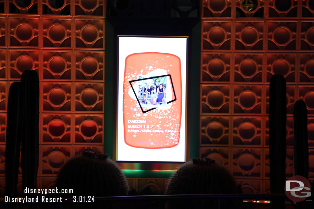 A better view of one of the screens with the performer information on it