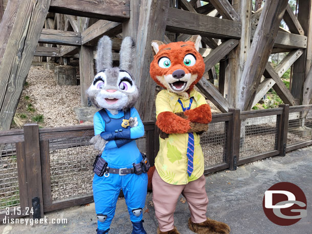 Judy Hopps and Nick Wilde on the trail in  Grizzly Recreation Area