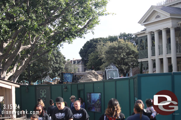 A look at the Haunted Mansion front yard.