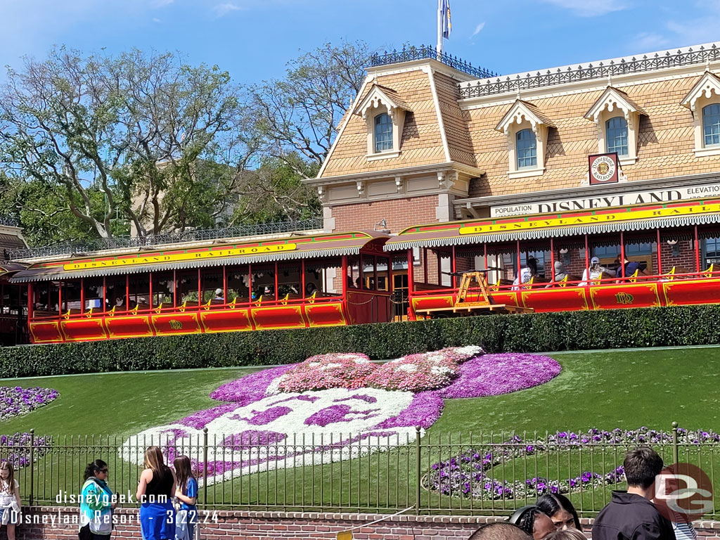 2:14pm - Arriving at Disneyland
