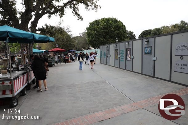 The walls through New Orleans have been pushed back since my last visit.  You can now walk along them the entire way, no more dead ends.