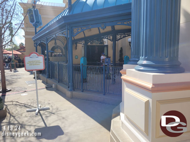 Return scanners have been installed in the queue