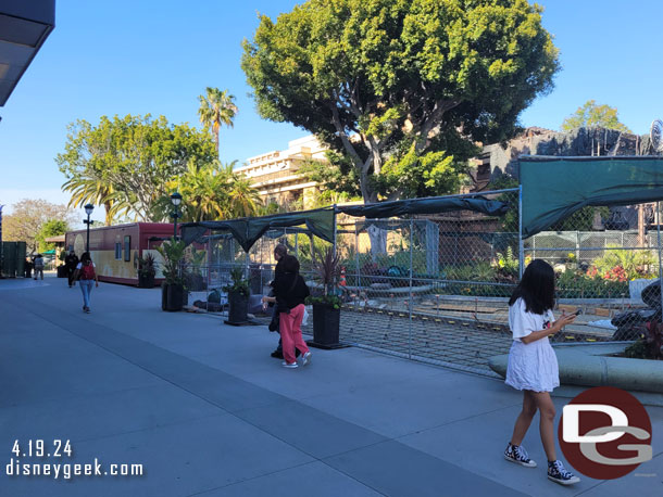 The Earl of Sandwich trailer was not open yet.