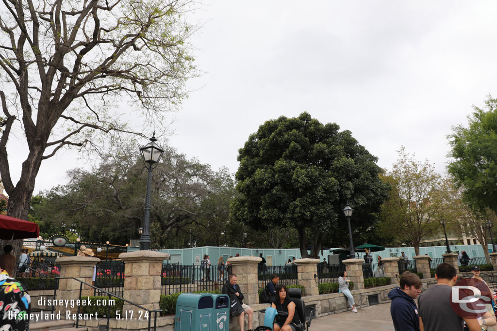 No sound coming from the Haunted Mansion project site.