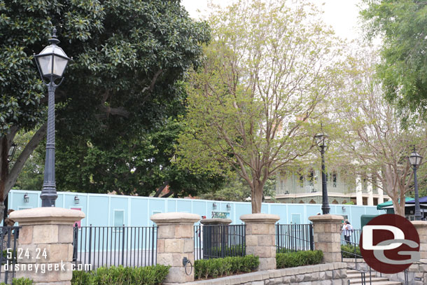 As normal nothing visible in the Haunted Mansion project from ground level.