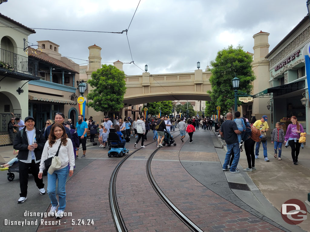 1:58pm - Buena Vista Street