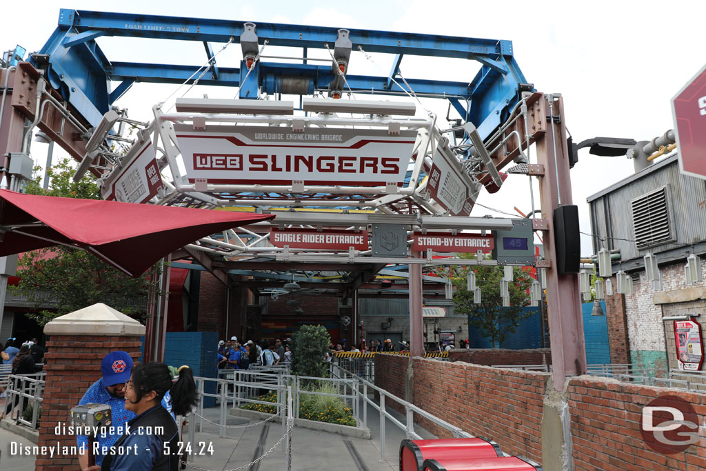 2:55pm - The single rider line for WEB Slingers did not look bad, so decided to give it a try.