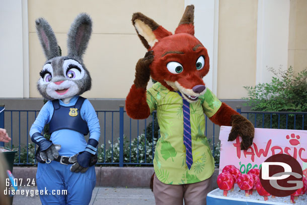 Judy and Nick greeting guests