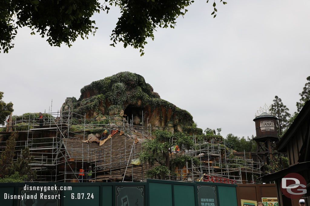 More scaffolding is removed as Tiana