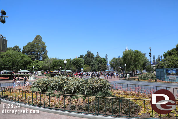 11:27am - Walking through hub.  Stopped by the Disney Showcase and they were out of the Magic Key bags.