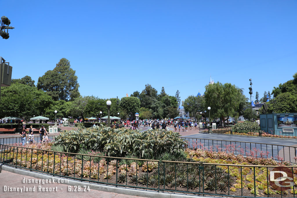 11:27am - Walking through hub.  Stopped by the Disney Showcase and they were out of the Magic Key bags.