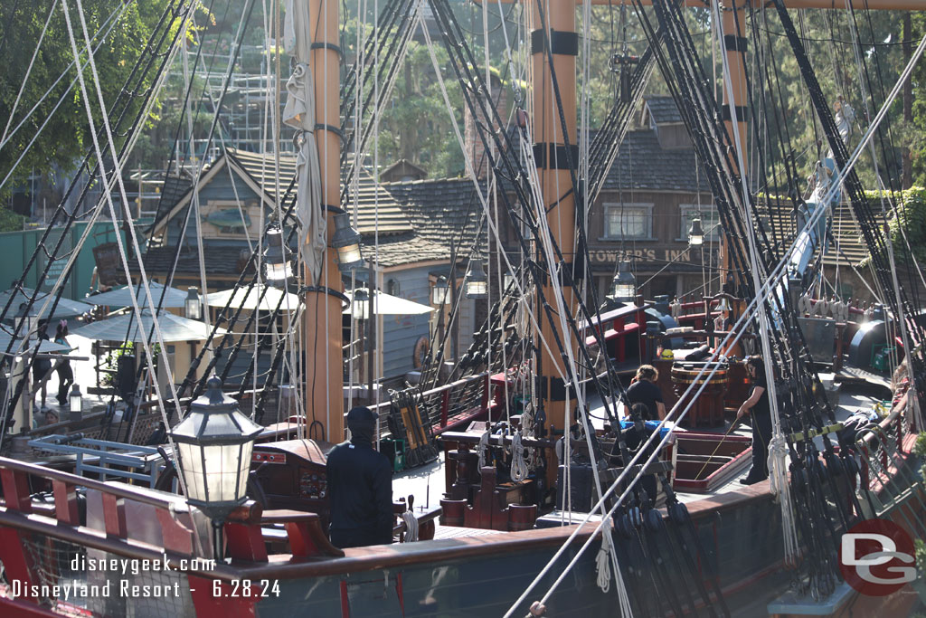 Preparing the Columbia for Fantasmic