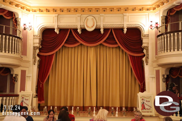 The Golden Horseshoe stage no longer has a display, no piano player on the schedule either.