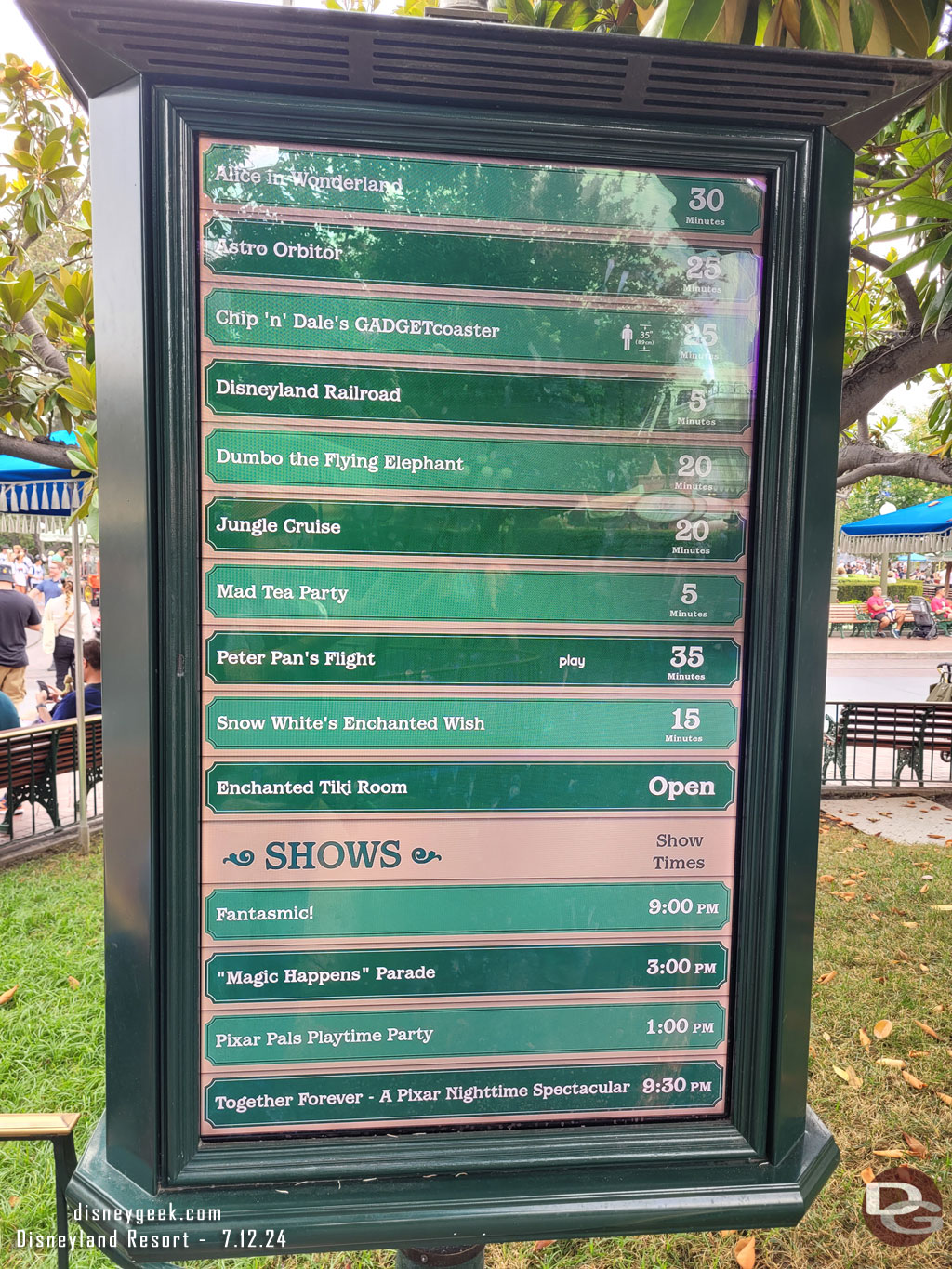 12:23pm - Disneyland wait times