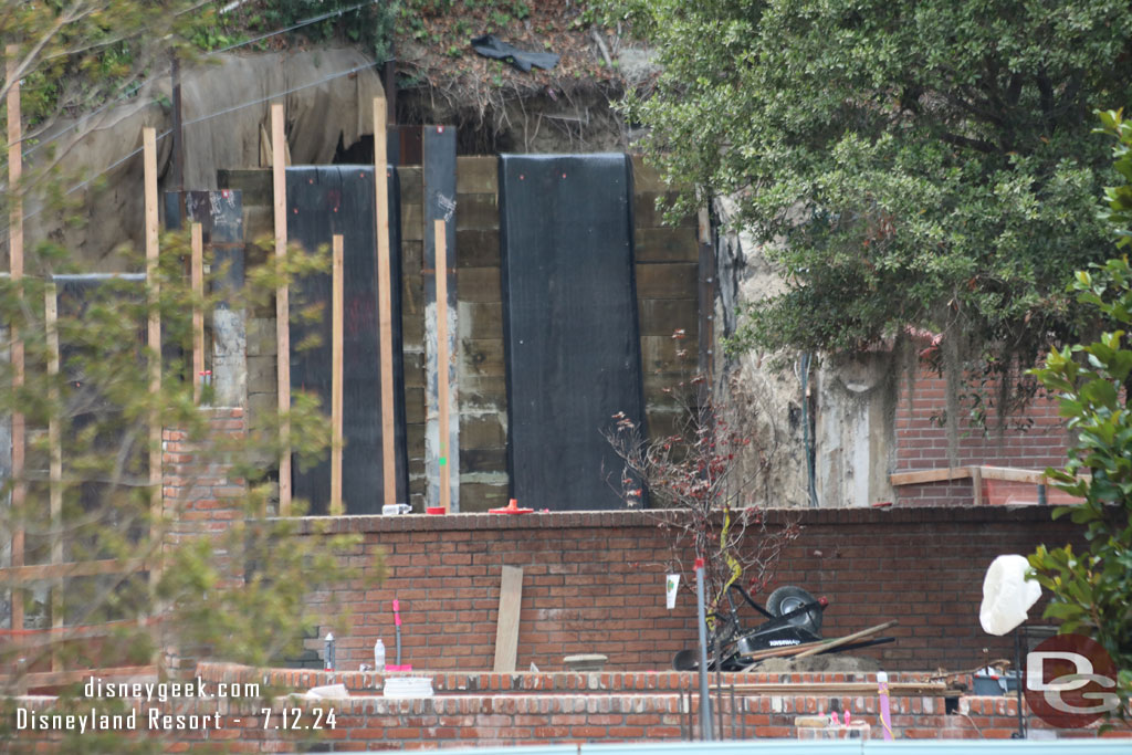 Back to the queue area where brickwork is underway.