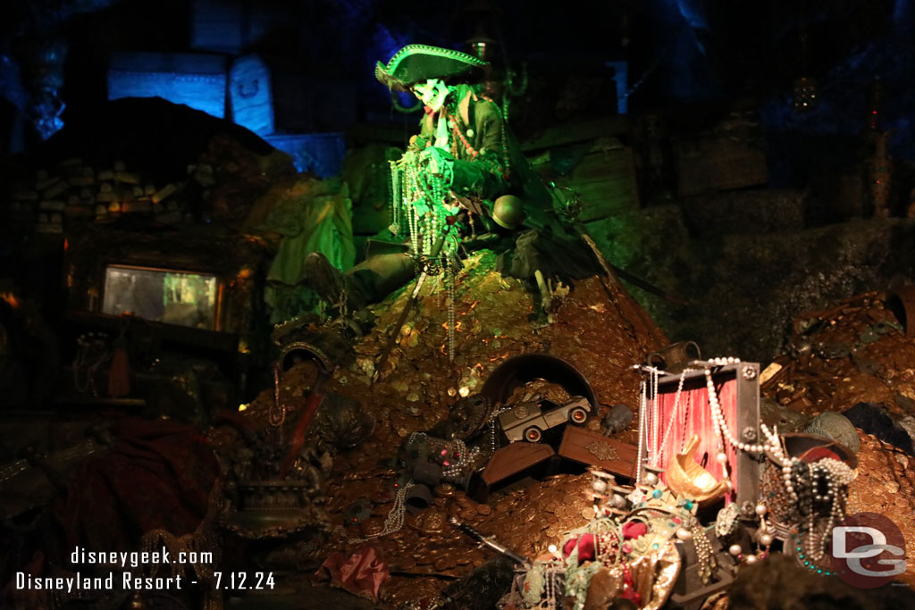 A better view of the Alien Pizza Planet Truck in the treasure room of Pirates of the Caribbean