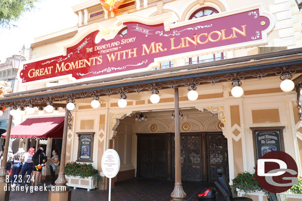 Great Moments with Mr. Lincoln is still closed for renovation.