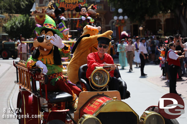 The 2:45pm Mickey and Friends Halloween Cavalcade