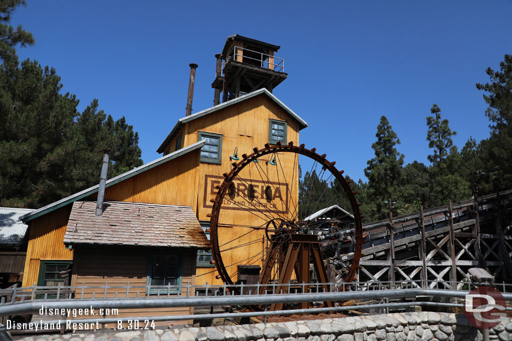 Walking through Grizzly Recreation Area