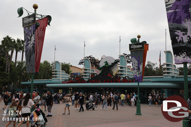 Over at Disney California Adventure they formed more lines.