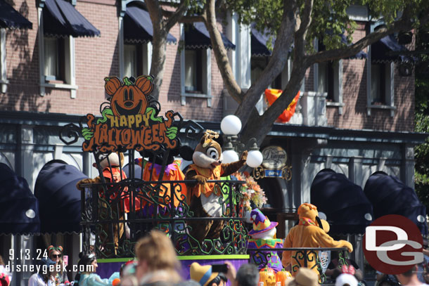 The Cavalcade making its way through Town Square