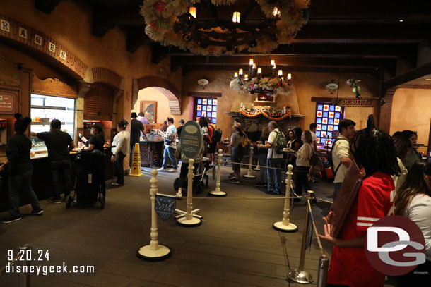 Rancho del Zocalo has an extended queue set up for the Fantasmic dining pickup