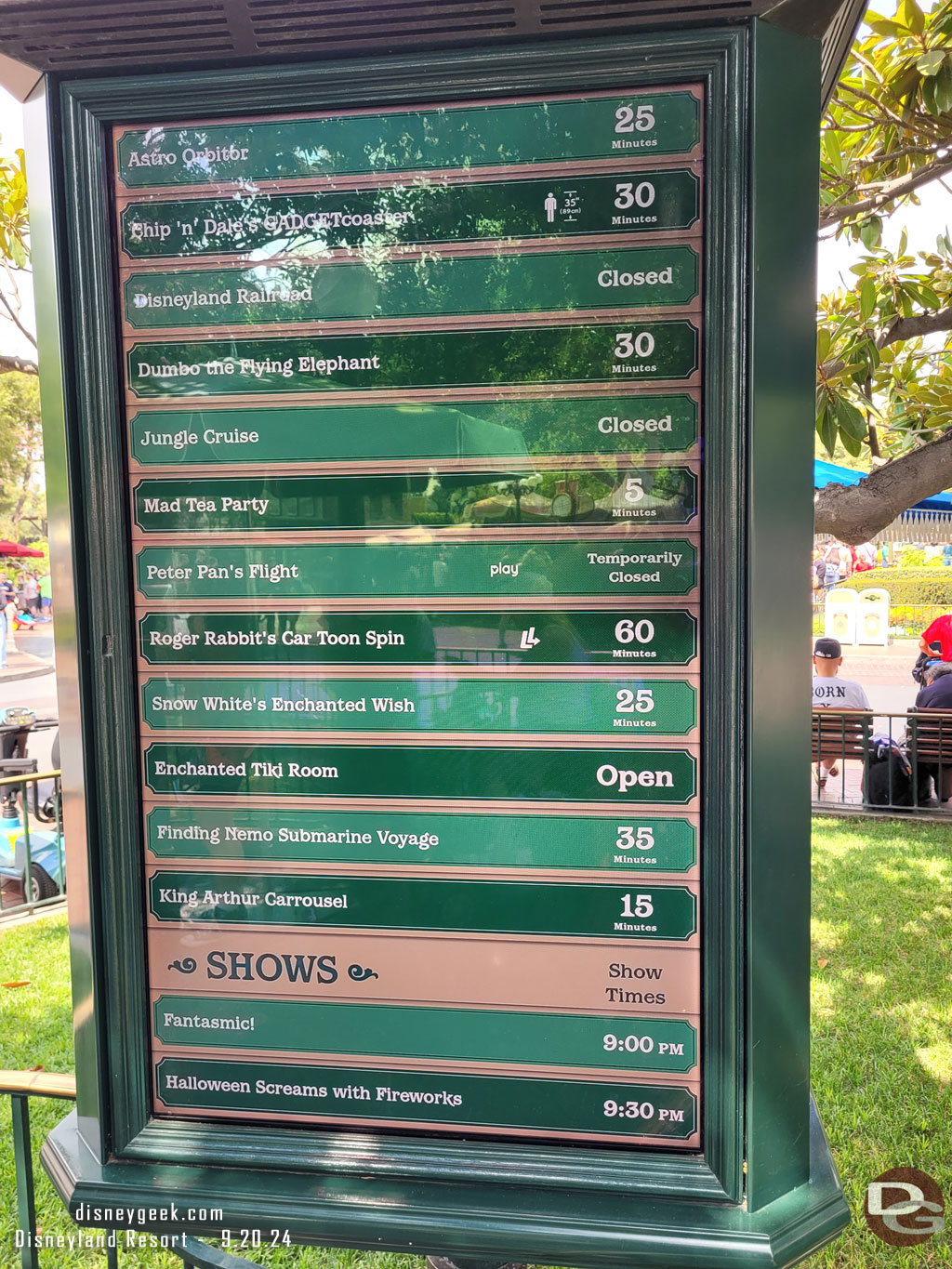 12:23pm - Disneyland Wait Times