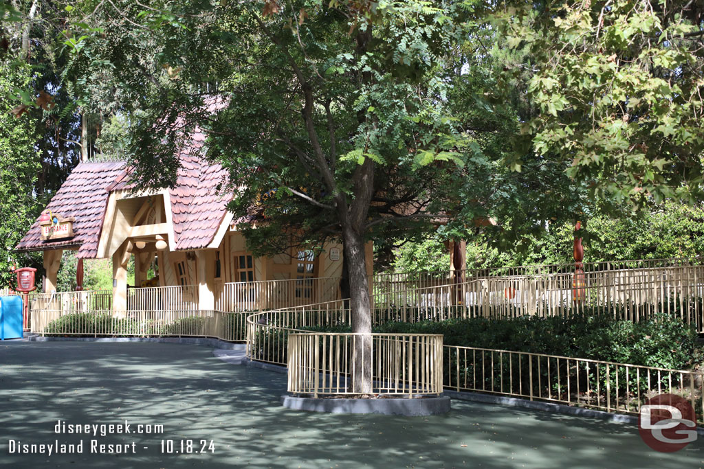 The walls are down and Toontown Station is ready to go.