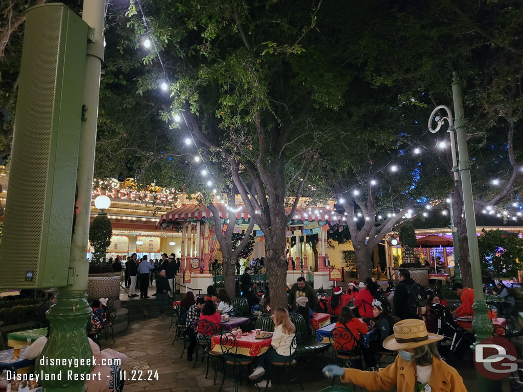 Seems there was a tech issue so the 6:10pm set at the Band Stand had not started. The band is standing on the left.