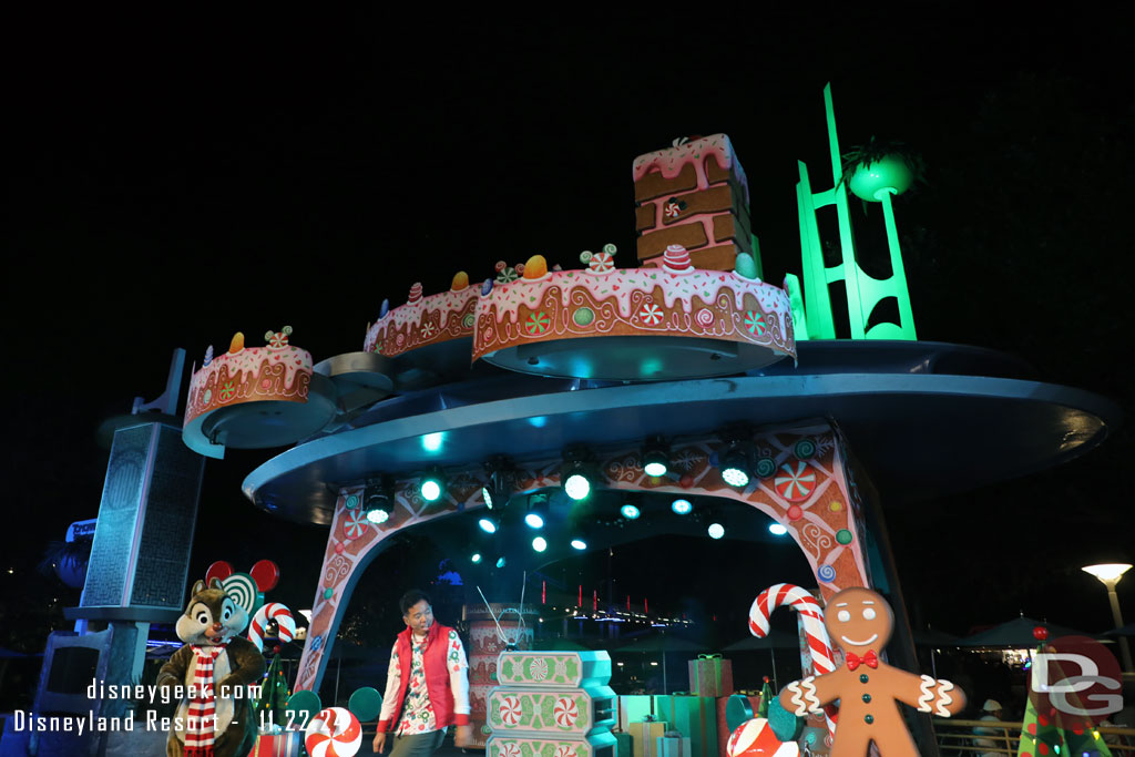 A Disney Holiday Dance Party takes place in Tomorrowland from 5:30-9:30pm