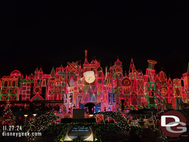 it's a small world Holiday