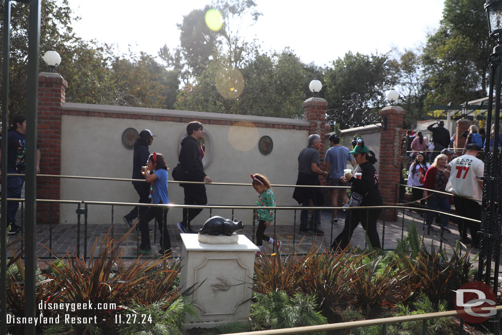 Guests funneling into the new queue.  
