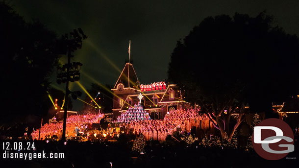 The opening moment of the Disneyland Candlelight is always incredible when the lights come up and the orchestra and full choir hits that first note.