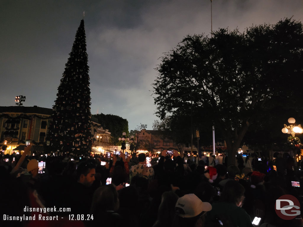 5:30pm - The procession is arriving in  Town Square to start the Candlelight Ceremony.