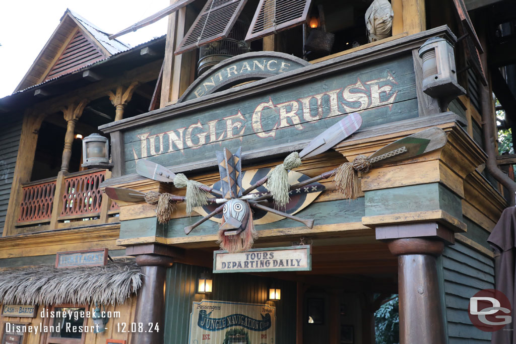 9:07am - Decided to visit the Jungle Cruise