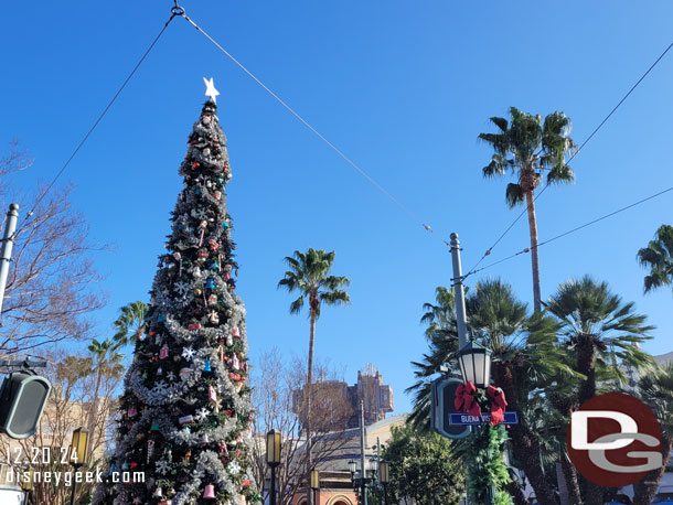 Carthay Circle Christmas Tree