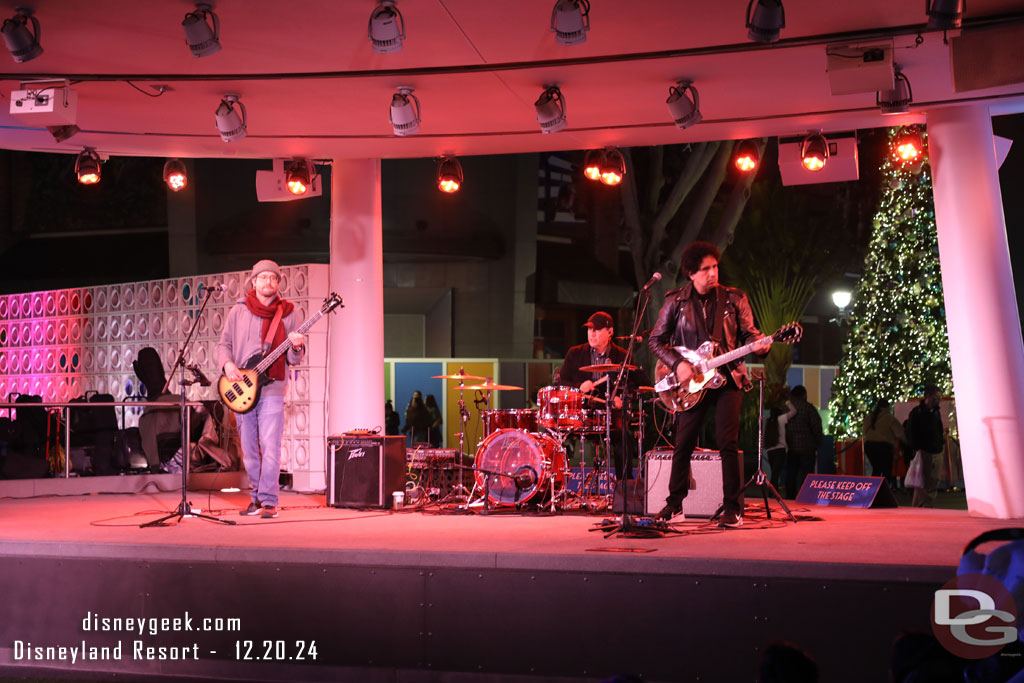 The Ashes performing in Downtown Disney this evening