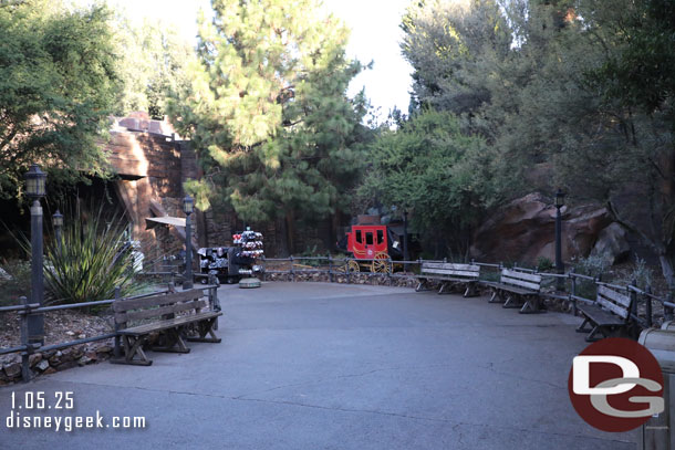 There are now merchandise carts at this quiet entrance to Galaxy's Edge, joining the ones that have been at the other entrance for a long time now.