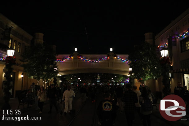 The performance was the same as the earlier one so I opted to walk over to Disneyland to see a Wintertime Enchantment moment