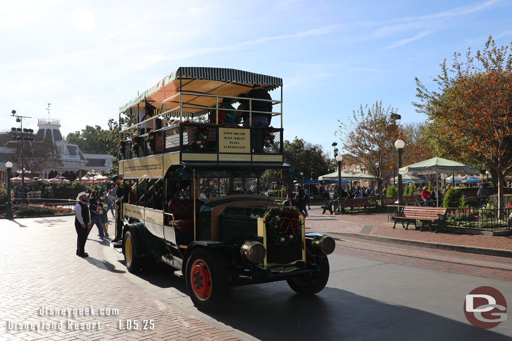 The Omnibus was boarding as I walked through the hub so took that as a sign to go for a ride.